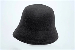 【COGIT】小臉毛氈燈罩帽(黑色)